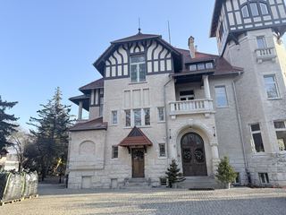 Remont parku przy Zameczku potrwa dłużej
