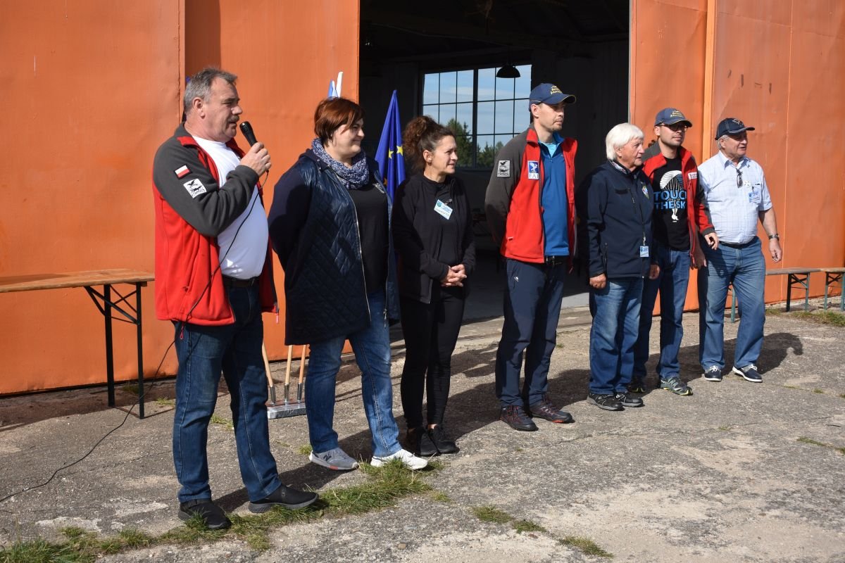 latawce-kroloway-nad-gora-szybowcowa-100059