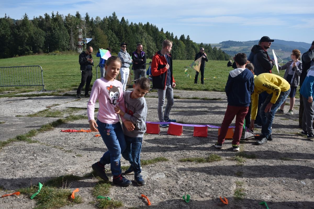 latawce-kroloway-nad-gora-szybowcowa-100059