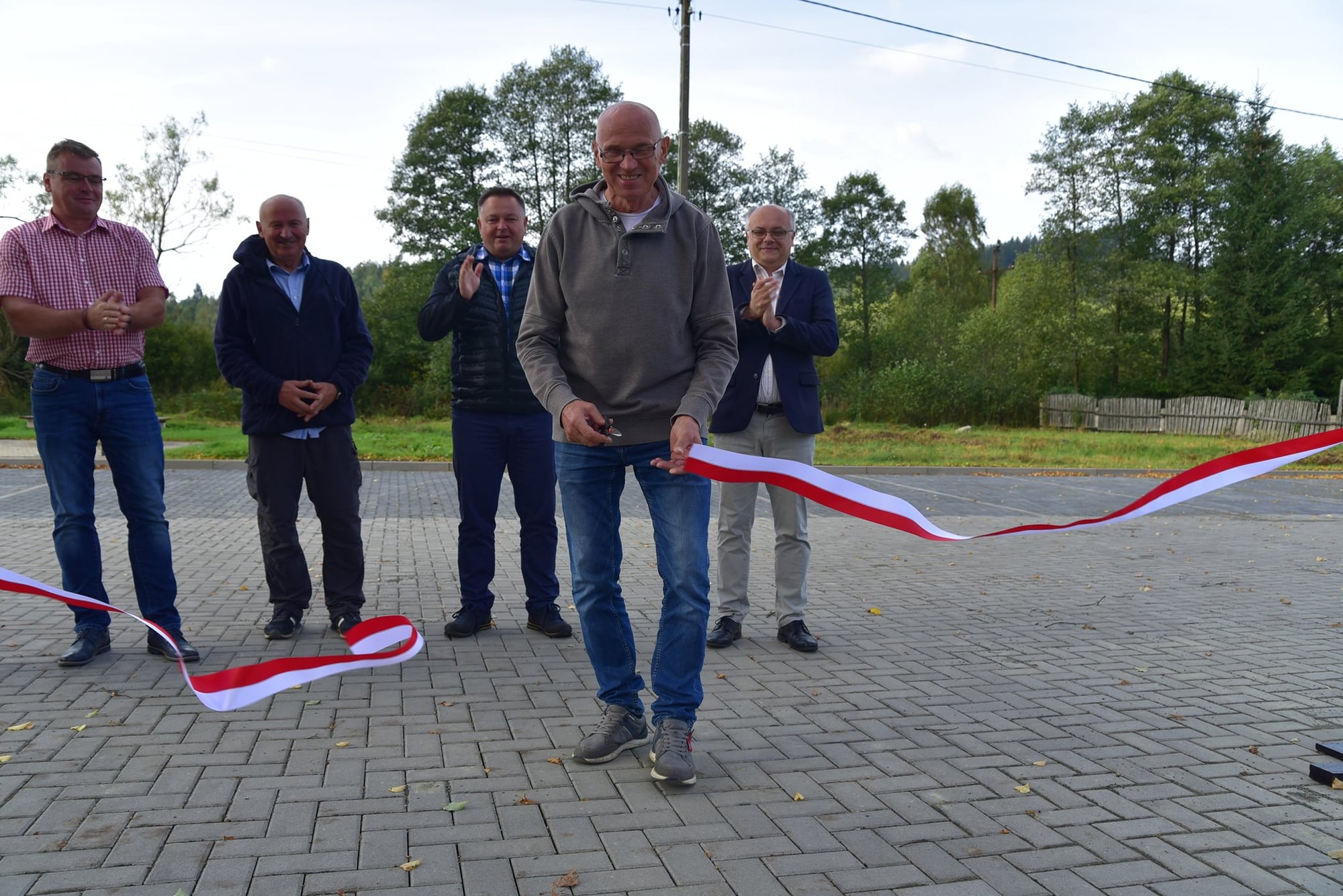 parking-otwarty-100074