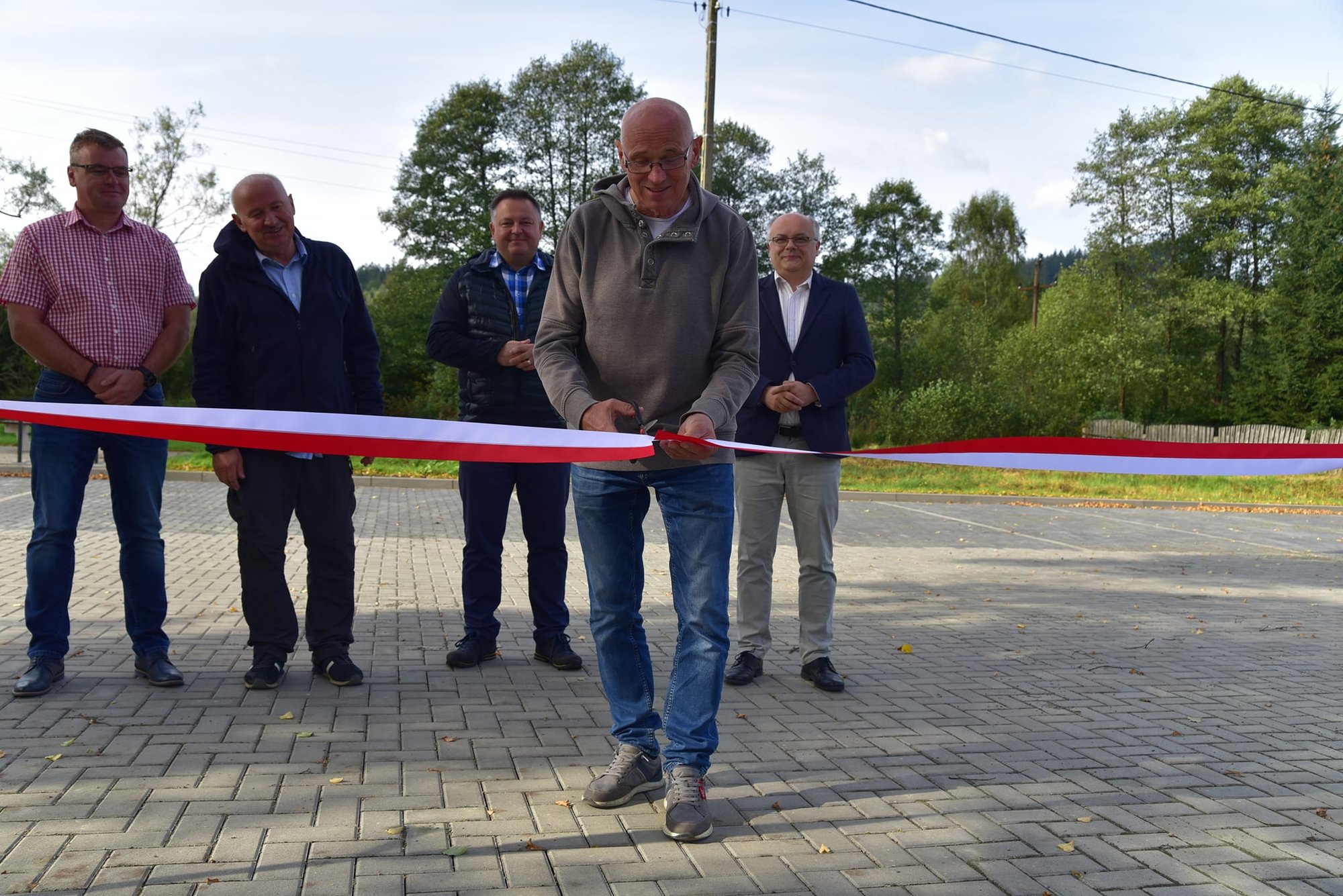 parking-otwarty-100074
