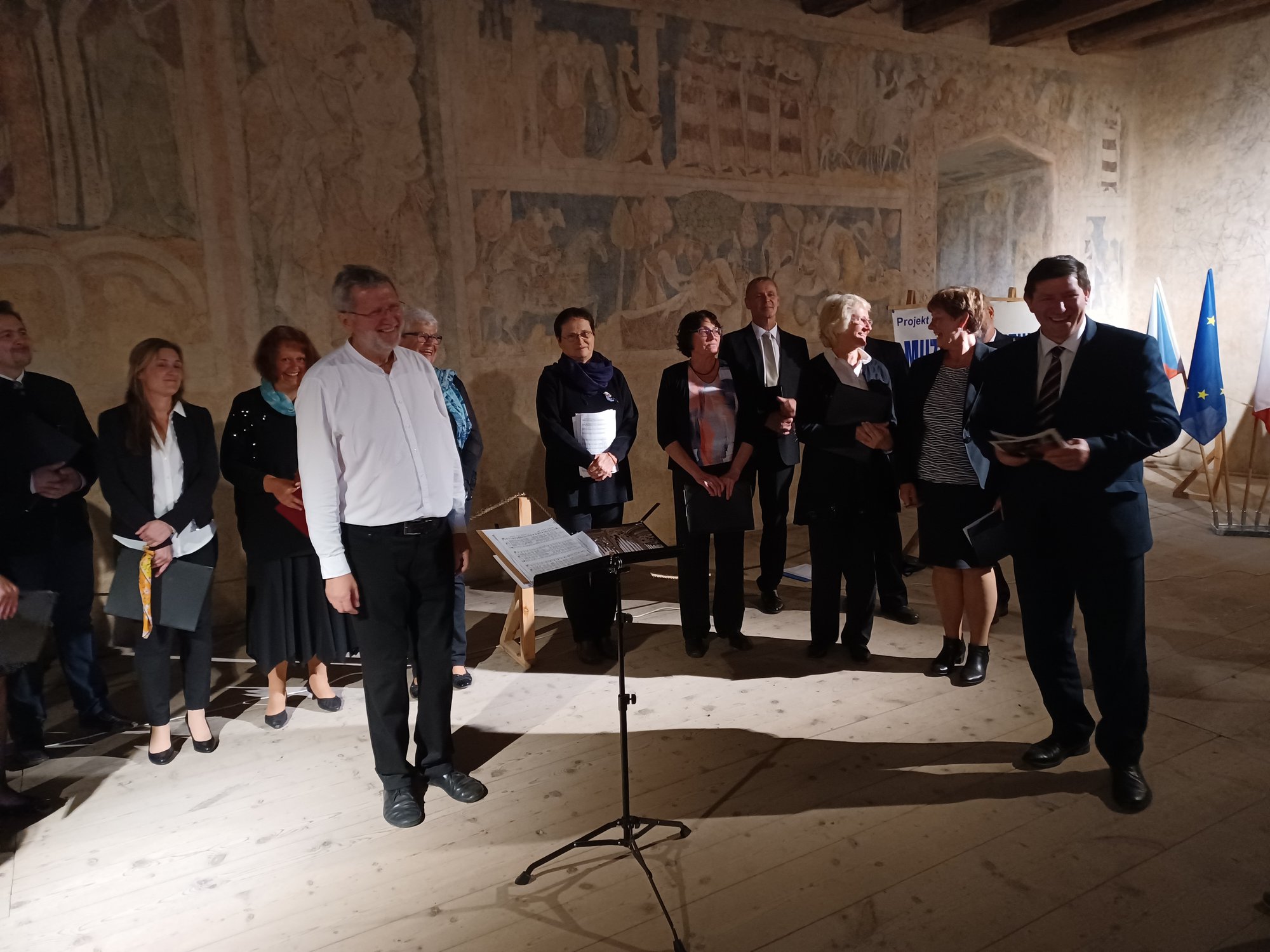 niezwyky-koncert-100201