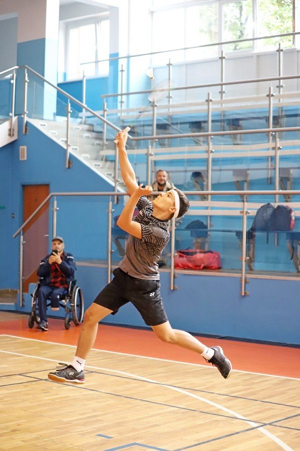 szkolni-mistrzowie-w-badmintonie-100220