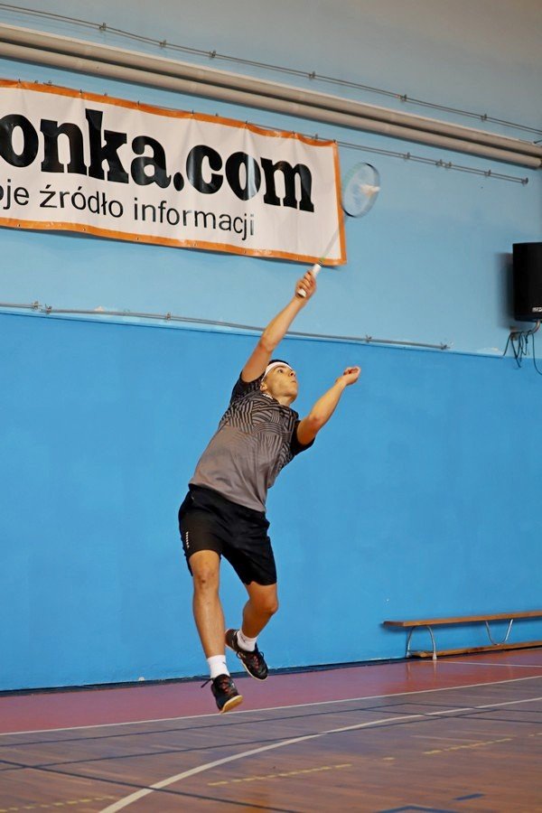 szkolni-mistrzowie-w-badmintonie-100220