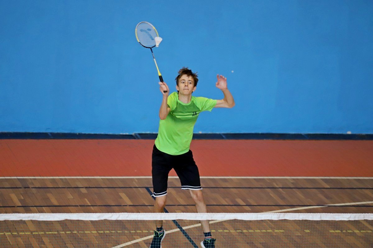 szkolni-mistrzowie-w-badmintonie-100220