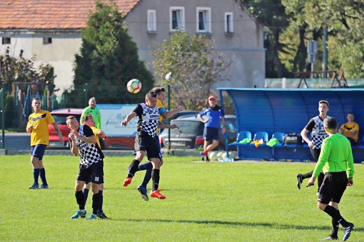 gminne-derby-z-niespodzianka-100223