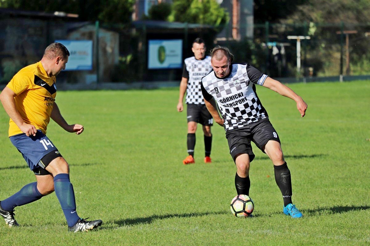 gminne-derby-z-niespodzianka-100223