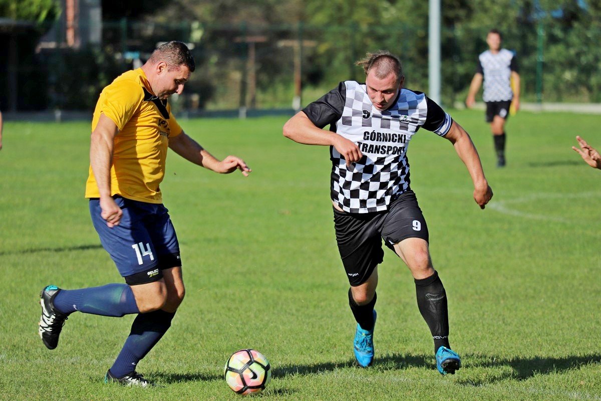gminne-derby-z-niespodzianka-100223