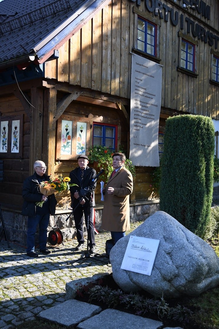 uczcili-setne-urodziny-tadeusza-rozewicza-100238