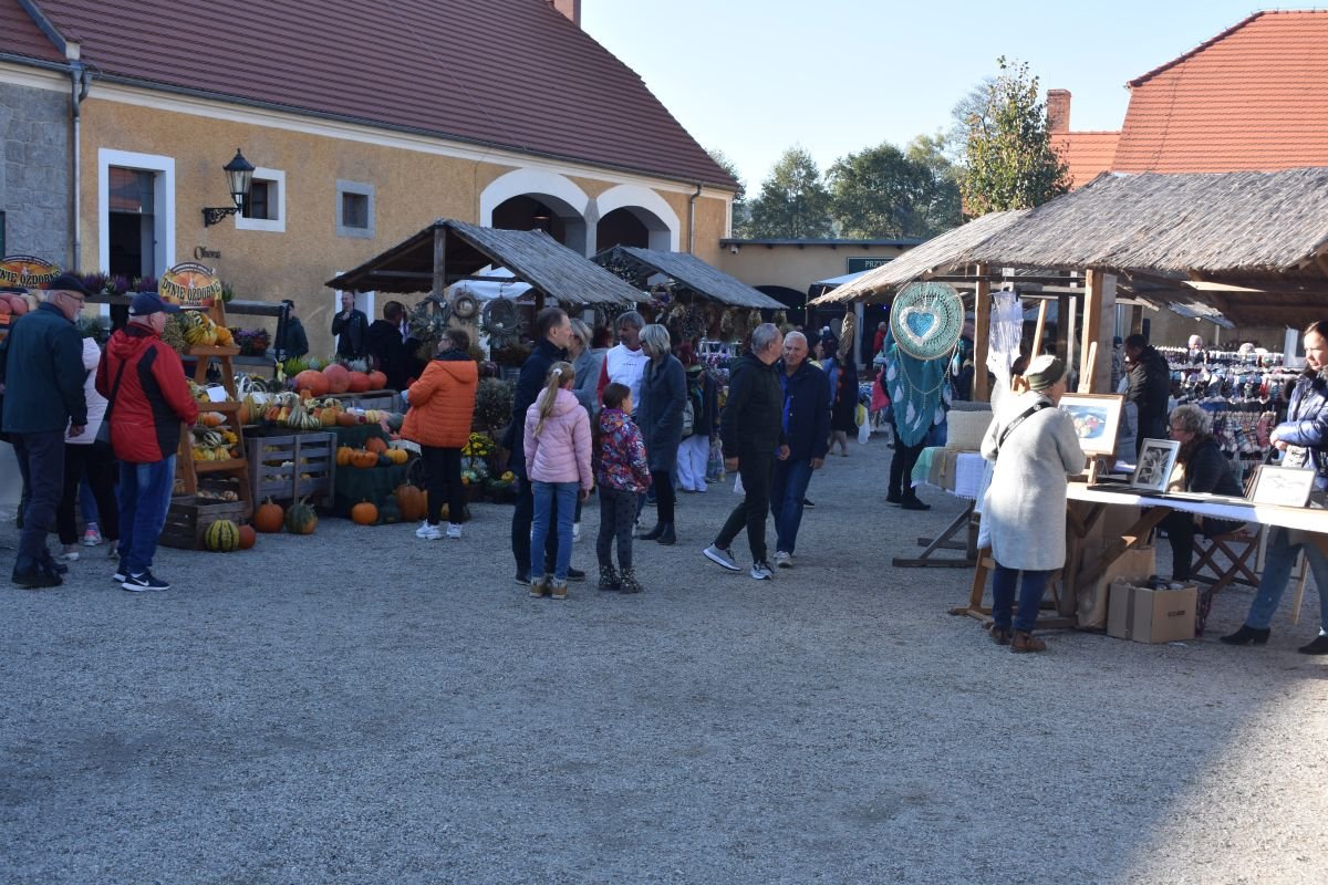 kiermasz-w-folwarku-100245