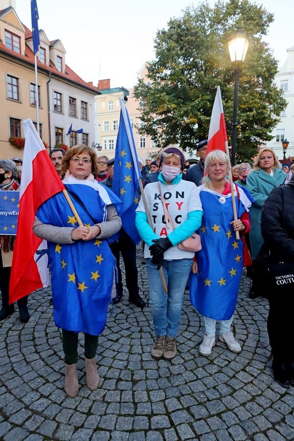 wiec-poparcia-dla-unii-europejskiej-100255