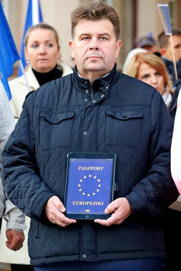wiec-poparcia-dla-unii-europejskiej-100255