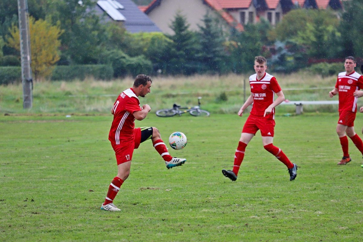 w-przewadze-od-5-minuty-i-przegrali-100278