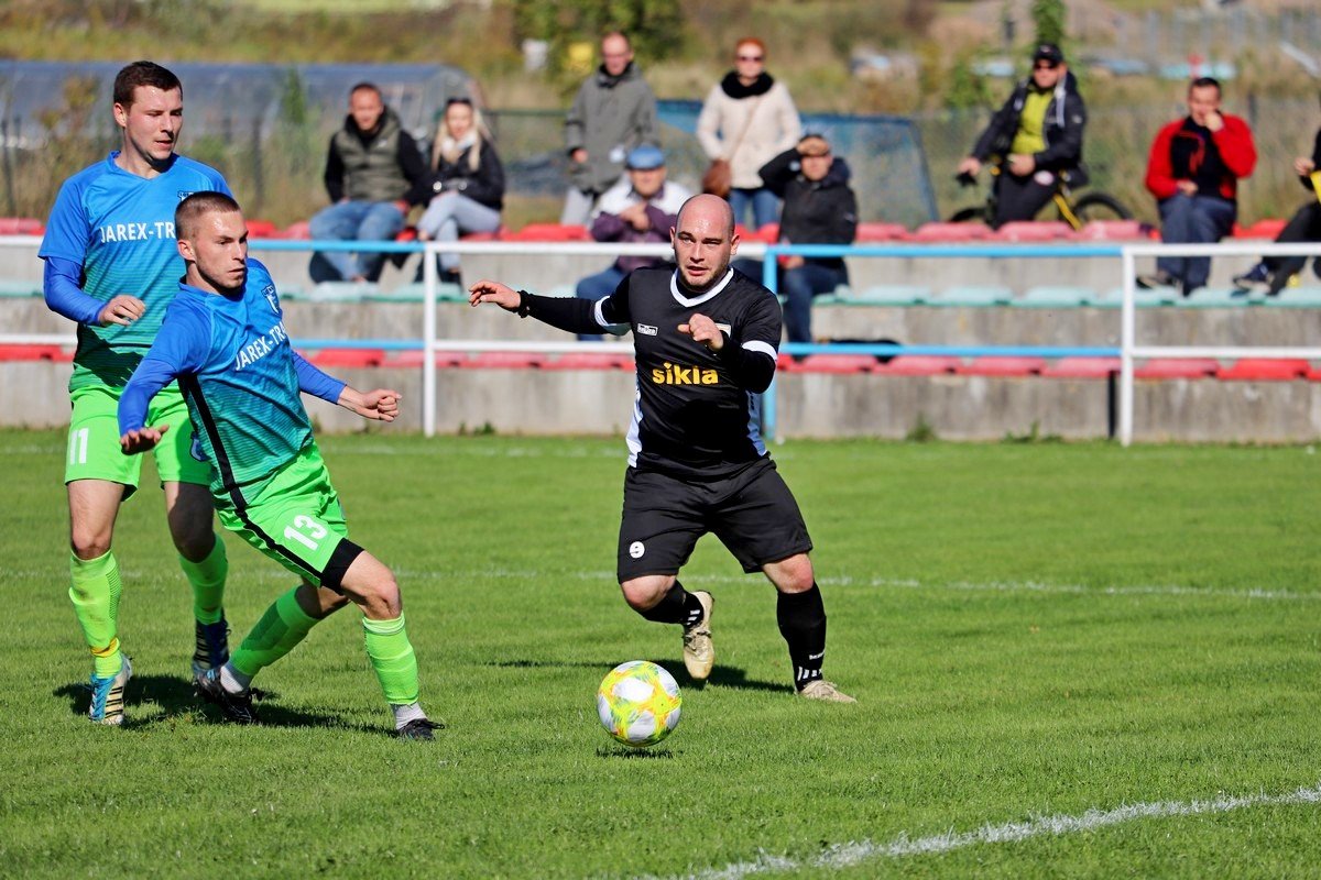 lotnik-pokona-victorie-100294