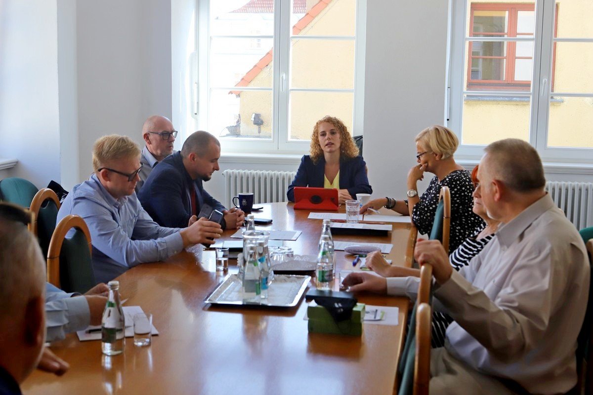 wkrotce-w-jeleniej-gorze-wybory-do-modziezowej-rady-miejskiej-100297