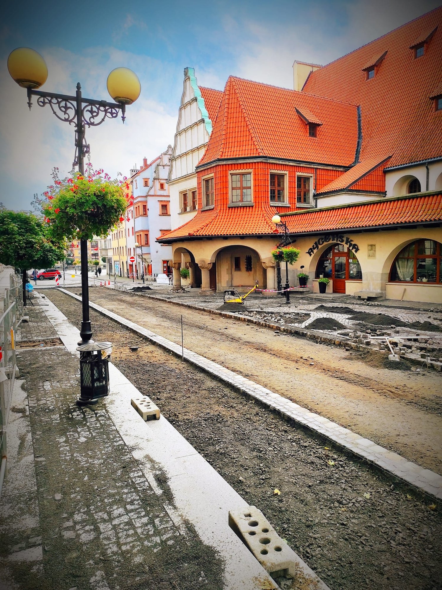 rynek-pieknieje-100390