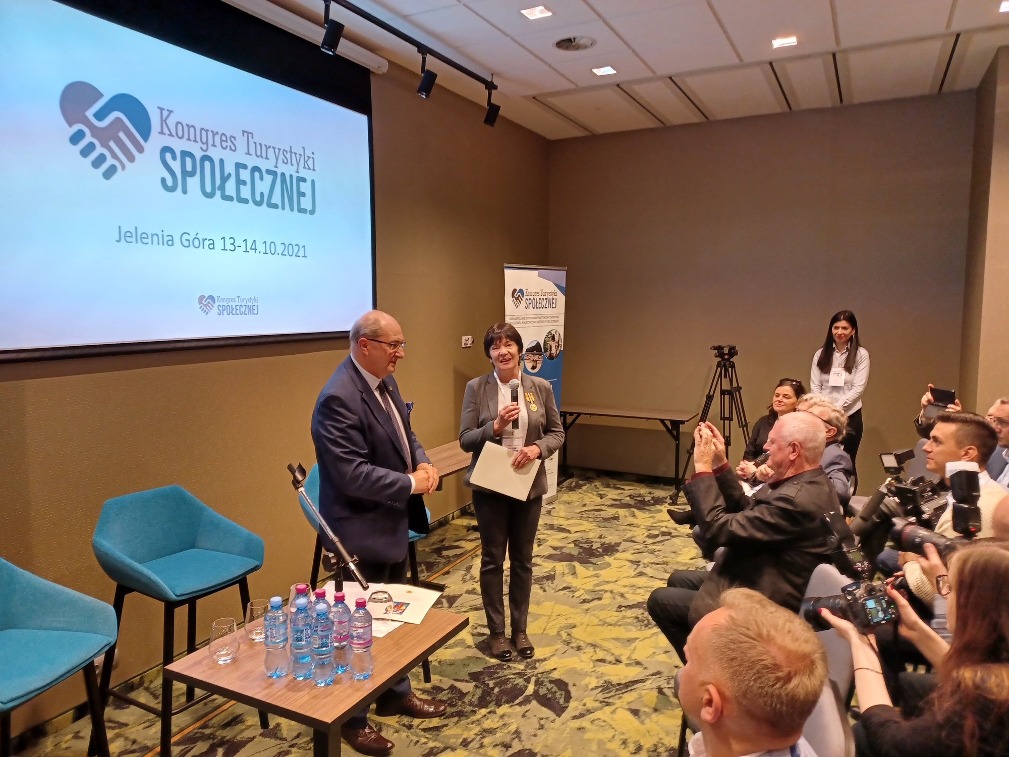 pierwszy-kongres-turystyki-spoecznej-100410
