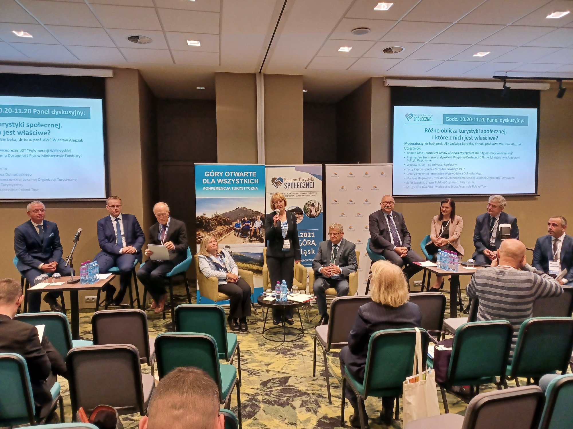 pierwszy-kongres-turystyki-spoecznej-100410