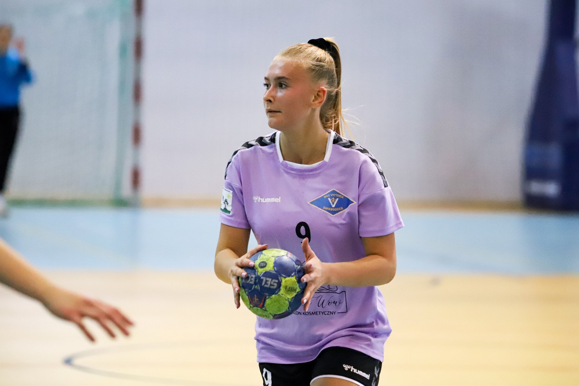 skromna-wygrana-z-victoria-100510
