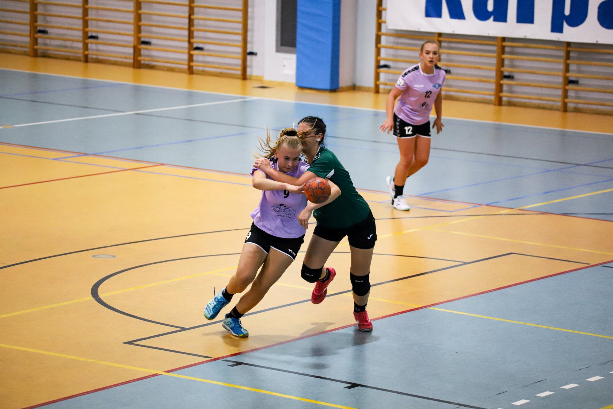 skromna-wygrana-z-victoria-100510