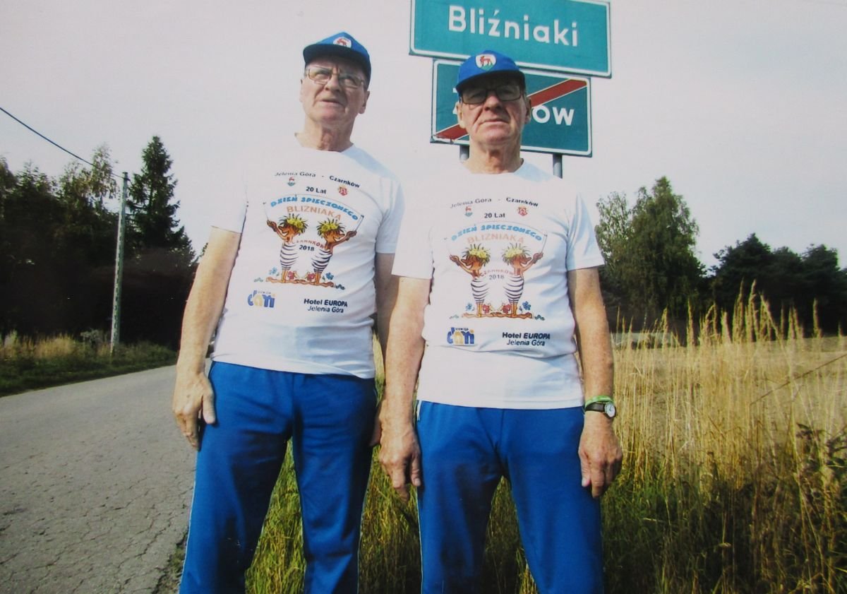 blizniaki-w-blizniakach-100532