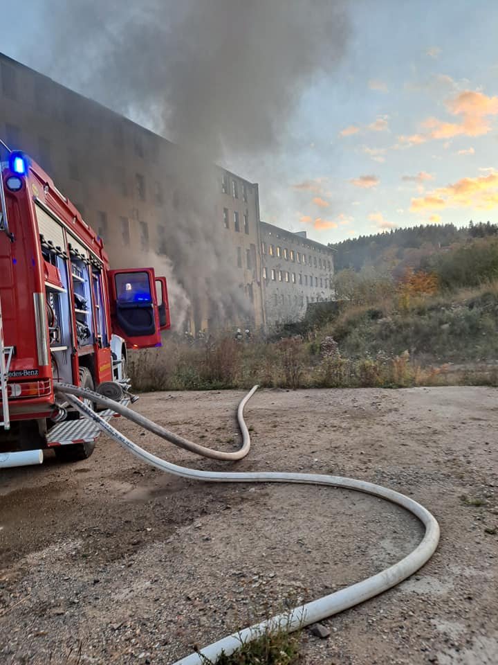 pozar-pustostanu-100541