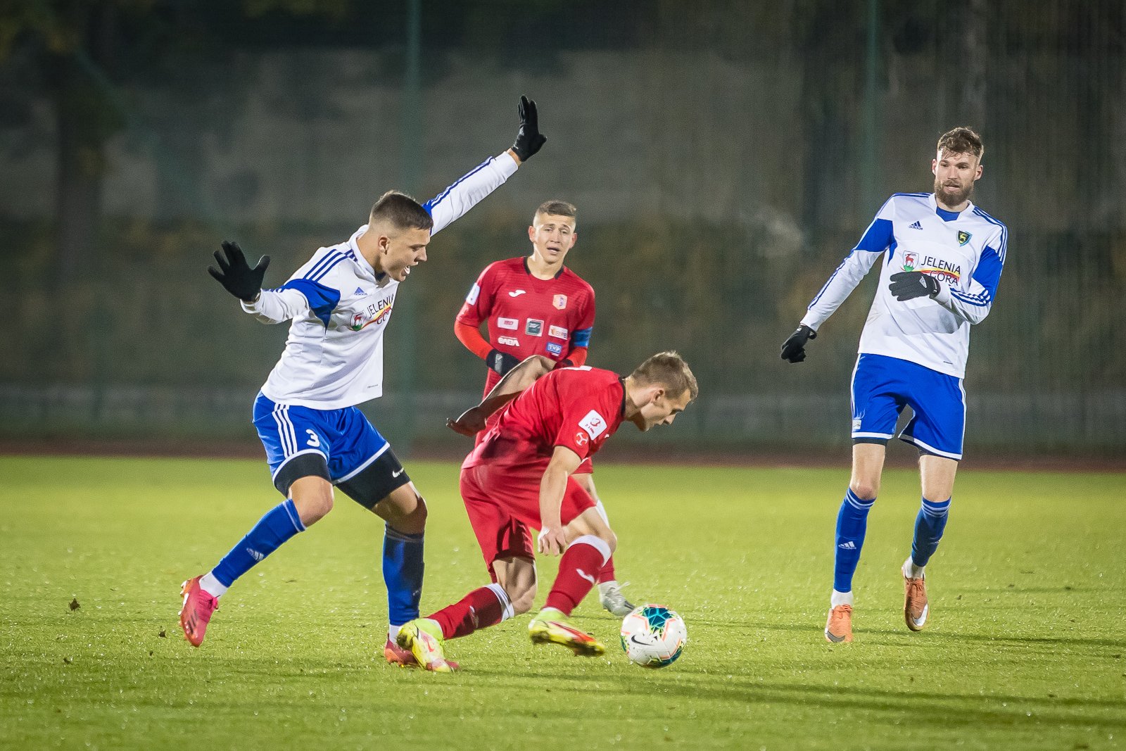 iii-liga-ucieka-100559