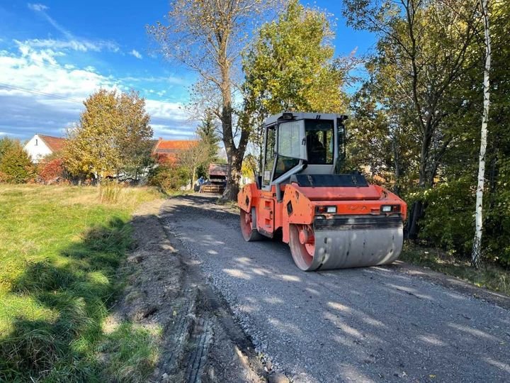 lepsze-gminne-drogi-100608