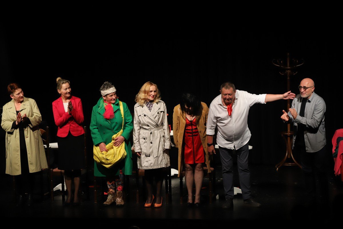 teatr-verbum-z-kolejna-premiera-100707