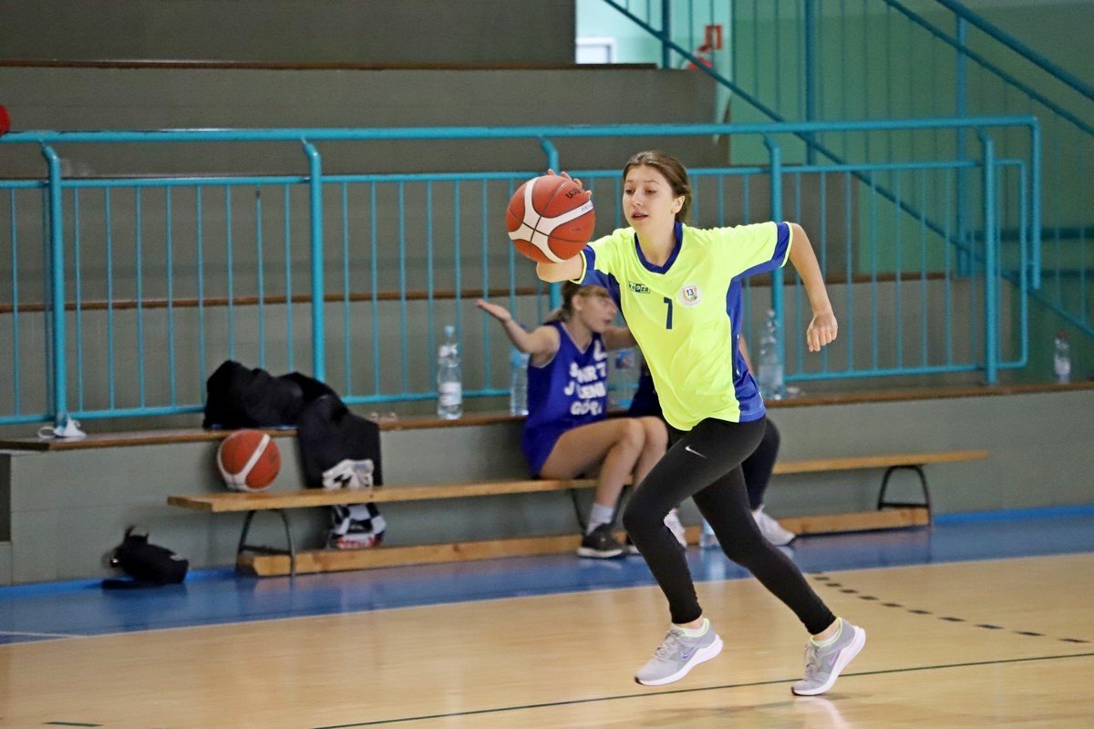uczennice-sp-10-z-wysokimi-zwyciestwami-100882