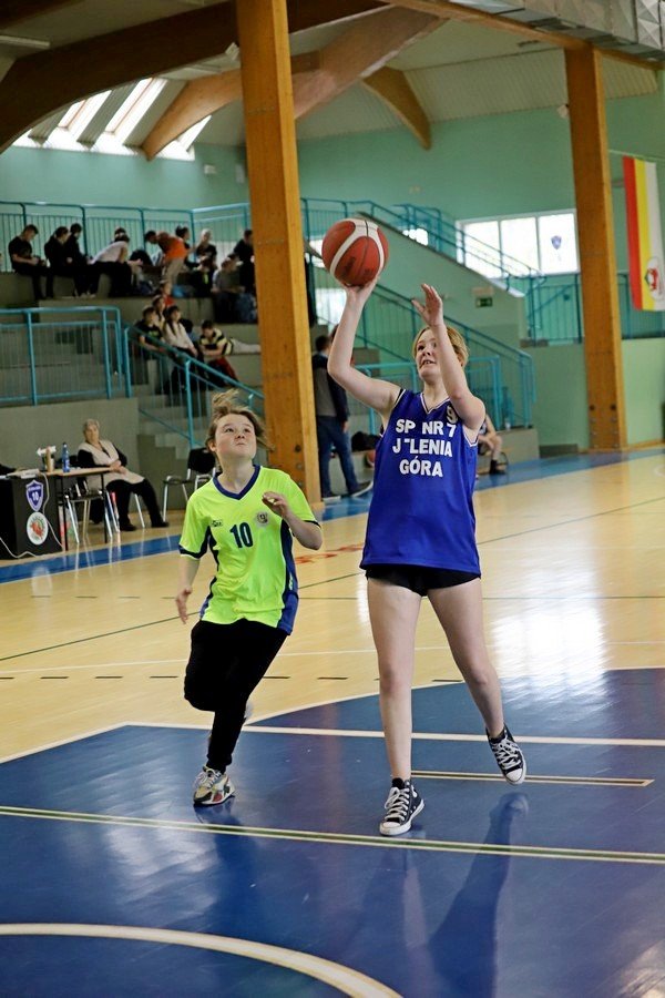 uczennice-sp-10-z-wysokimi-zwyciestwami-100882