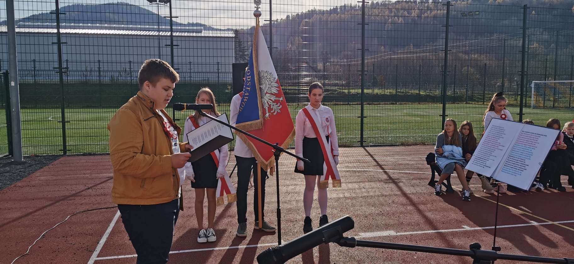patriotycznie-w-szkole-podstawowej-w-sosnowce-101003