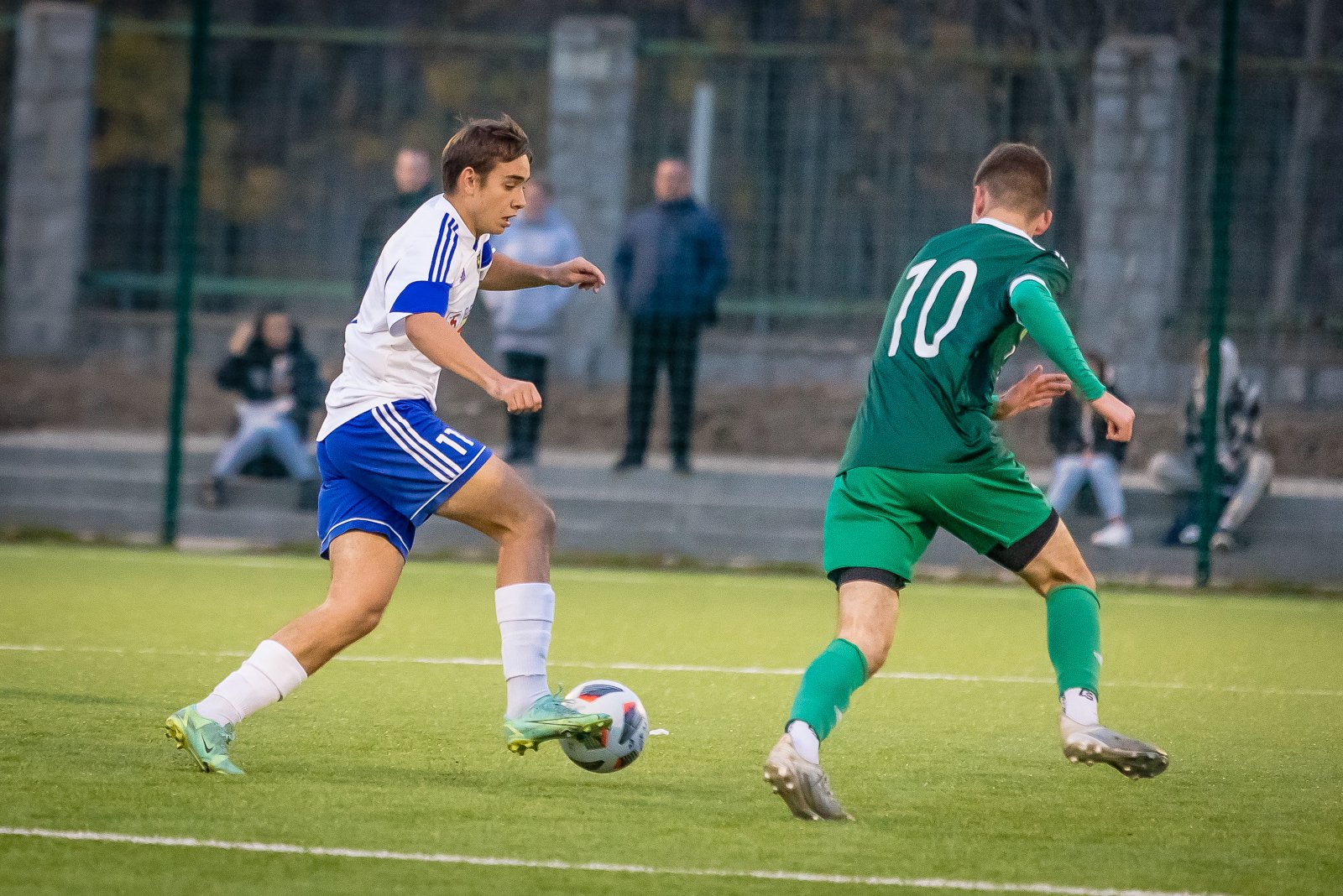 w-osabieniu-utrzymali-prowadzenie-i-wygrali-ze-slaskiem-101050