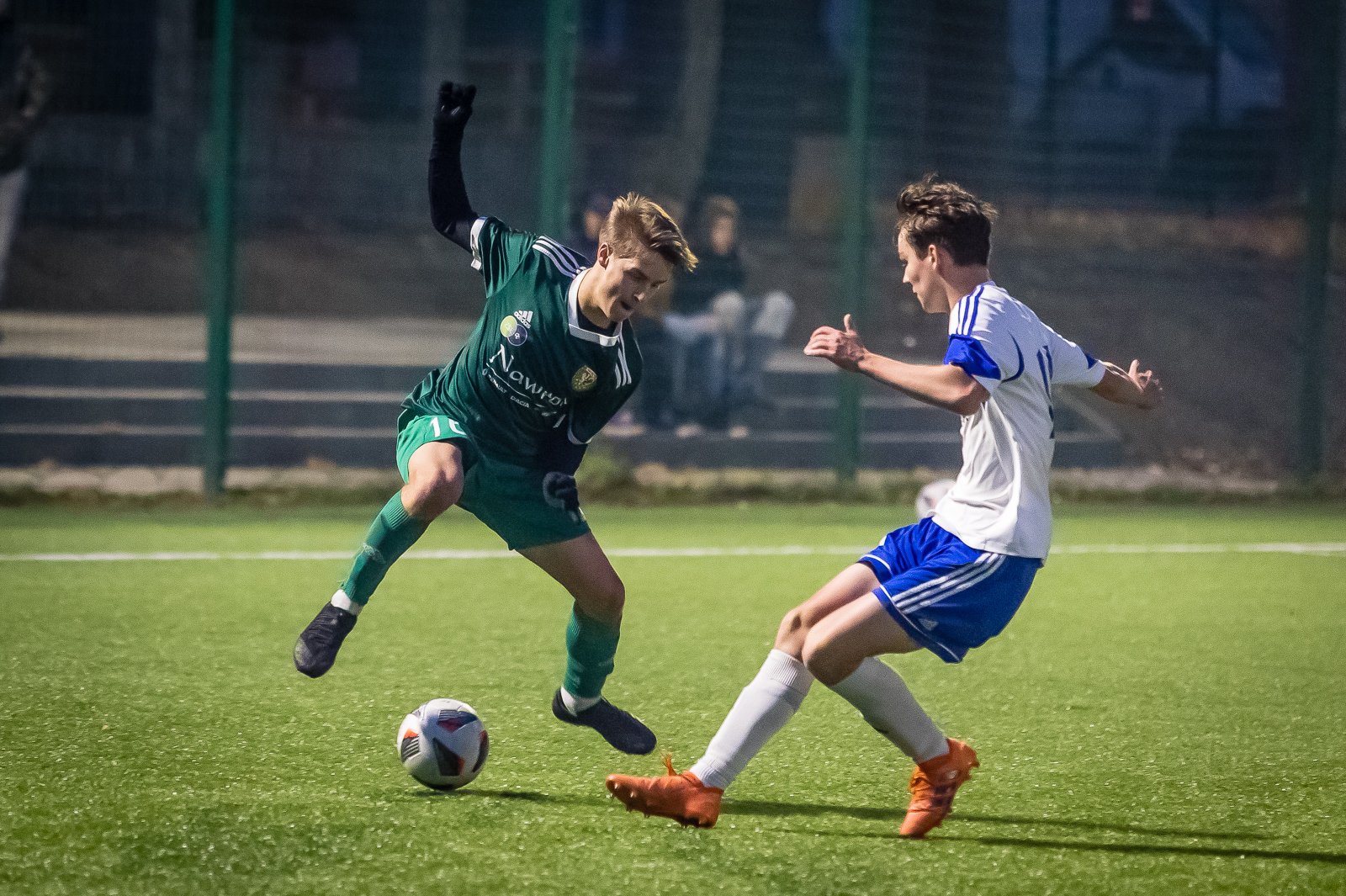 w-osabieniu-utrzymali-prowadzenie-i-wygrali-ze-slaskiem-101050