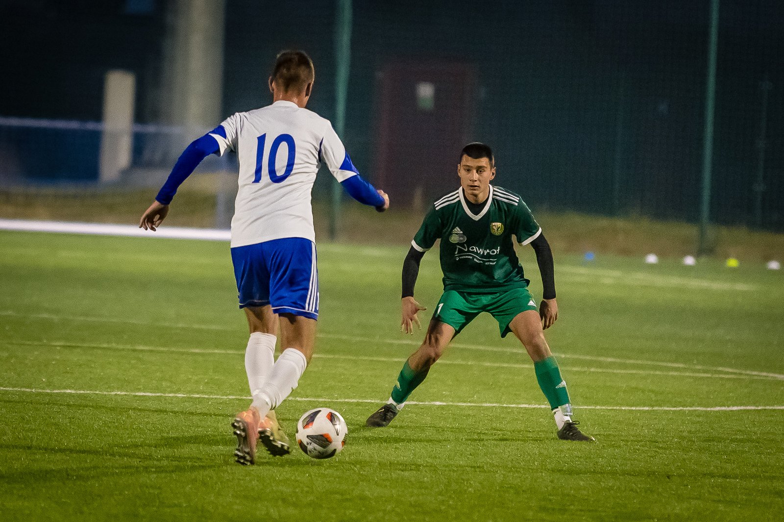 w-osabieniu-utrzymali-prowadzenie-i-wygrali-ze-slaskiem-101050