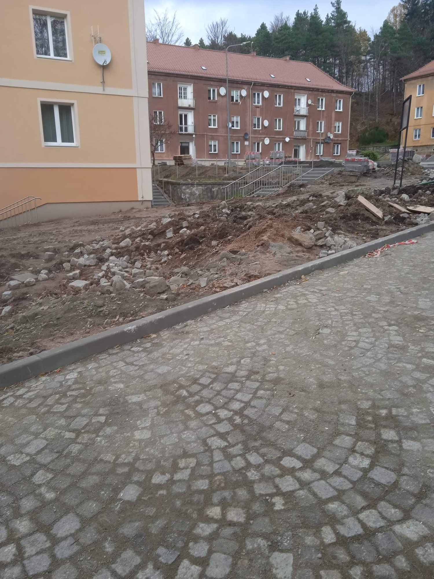 czytelnik-miasto-toleruje-opieszaosc-101058