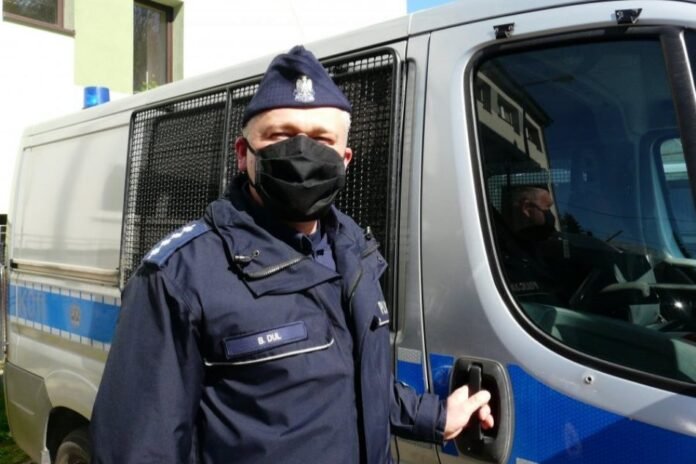 poszukiwany-wpad-przez-brak-maseczki-101160