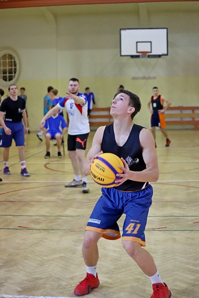 koszykowka-3x3-dla-chopakow-z-zeroma-101309