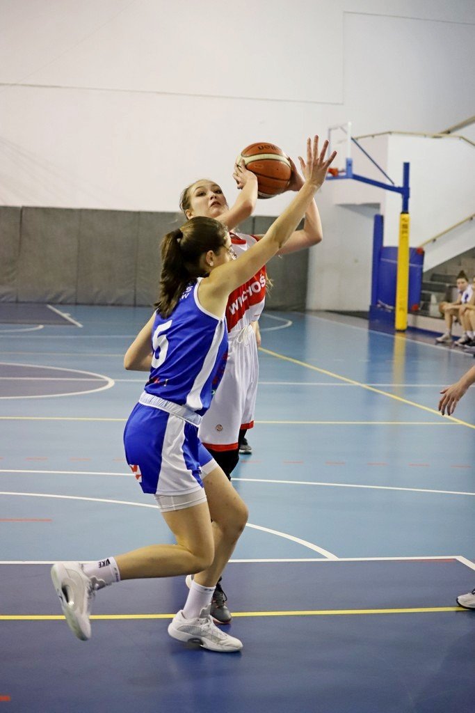 wichos-u19-musia-uznac-wyzszosc-rywalek-101512