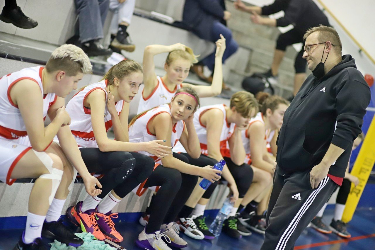 wichos-u19-musia-uznac-wyzszosc-rywalek-101512