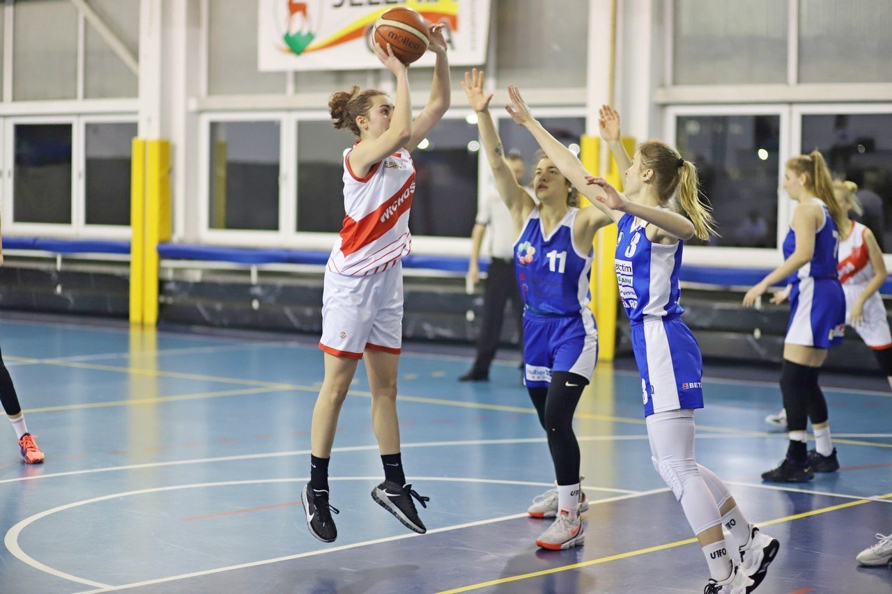 wichos-u19-musia-uznac-wyzszosc-rywalek-101512