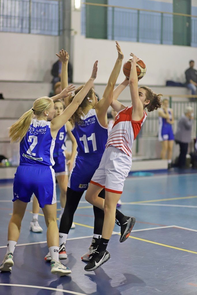 wichos-u19-musia-uznac-wyzszosc-rywalek-101512