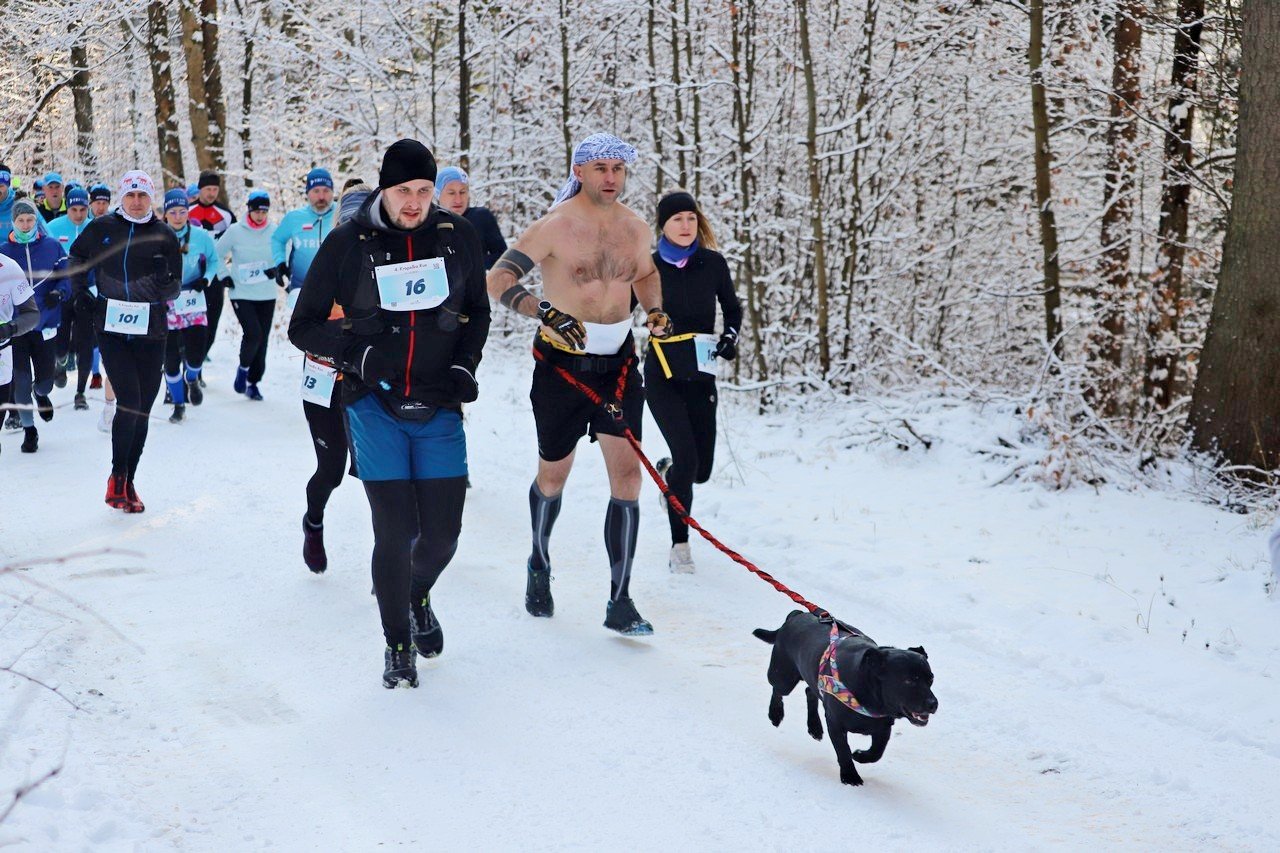 kropelka-run-w-pieknej-zimowej-scenerii-101752