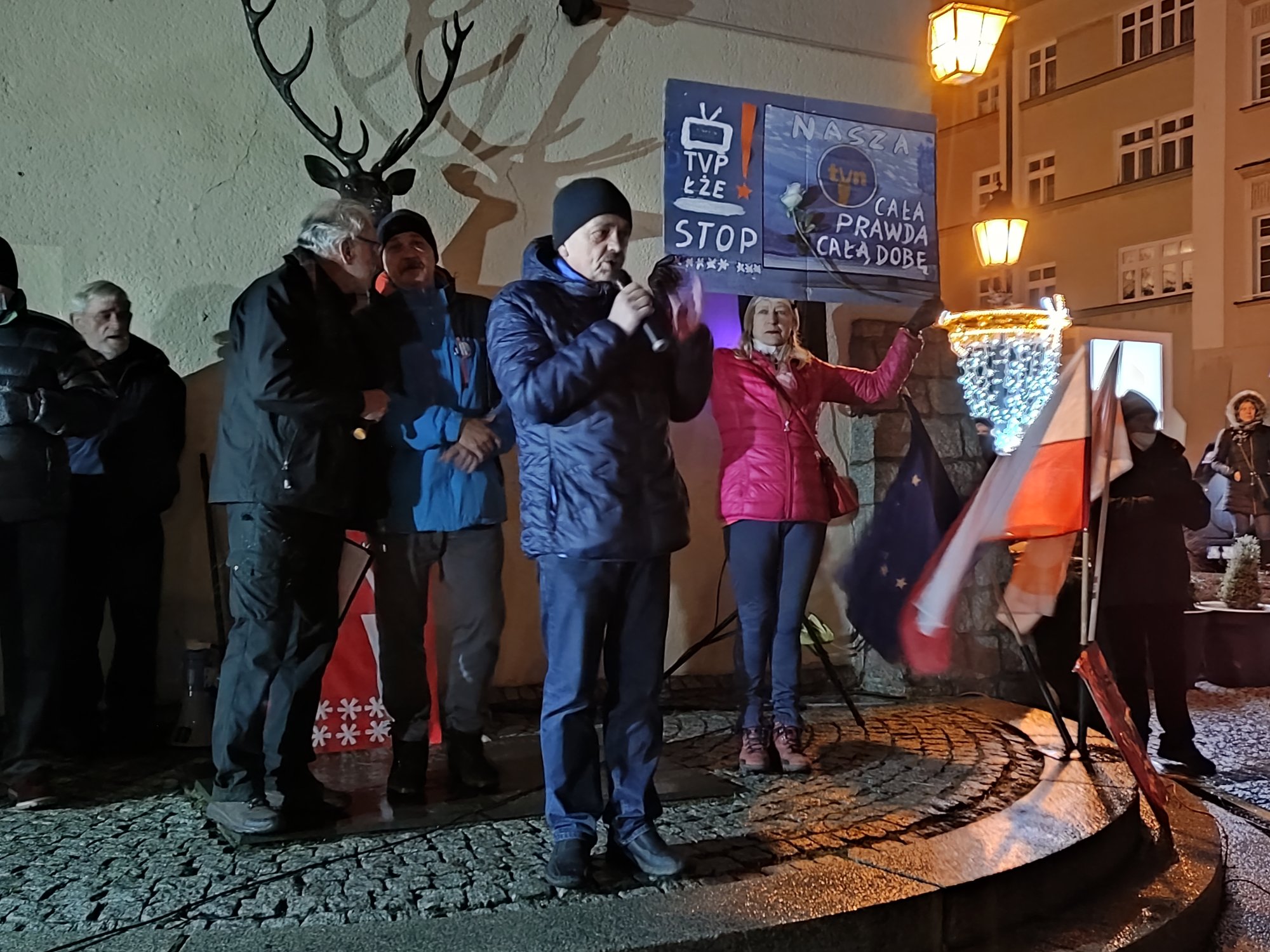 protest-w-obronie-tvn-101956