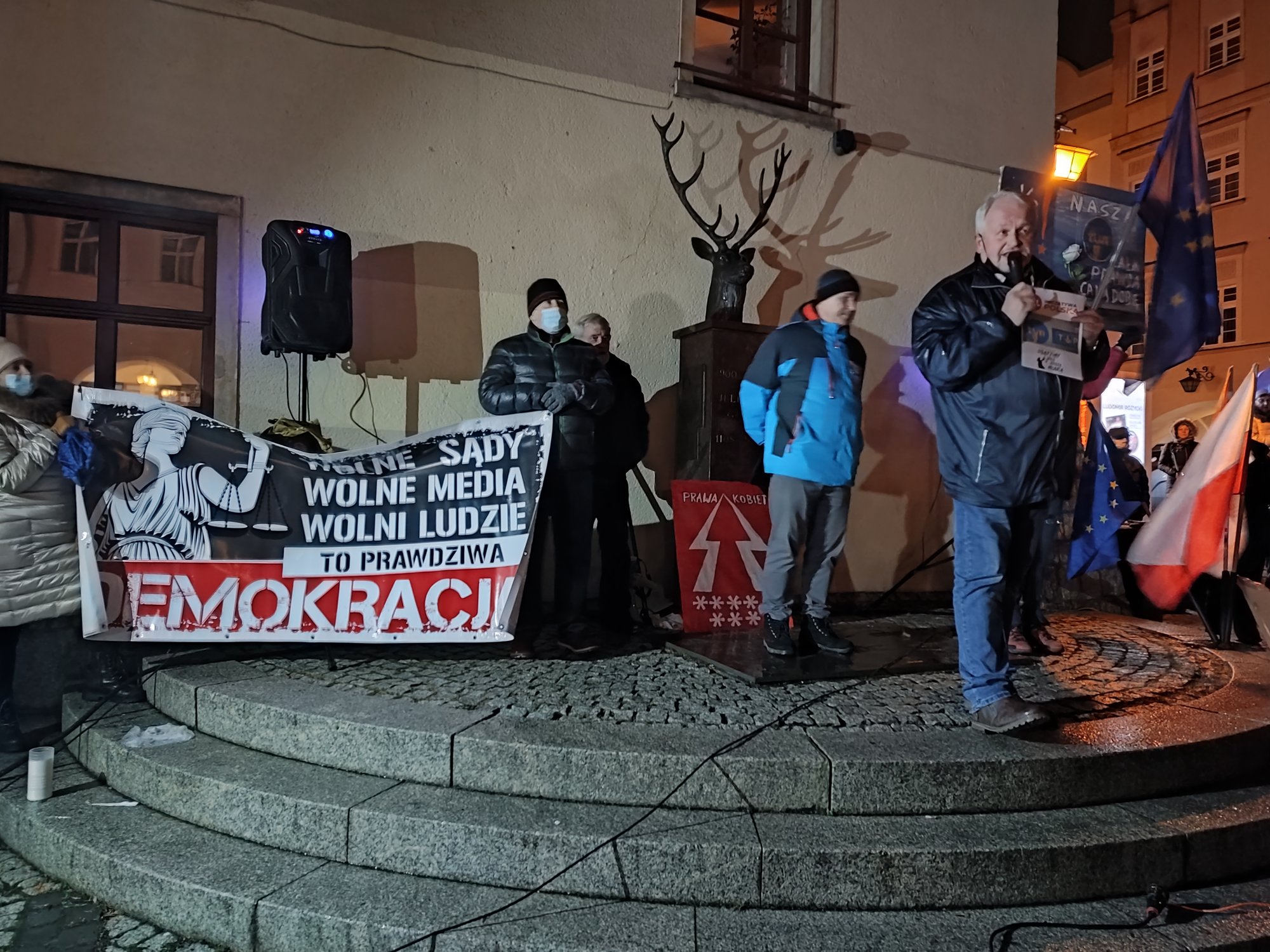 protest-w-obronie-tvn-101956