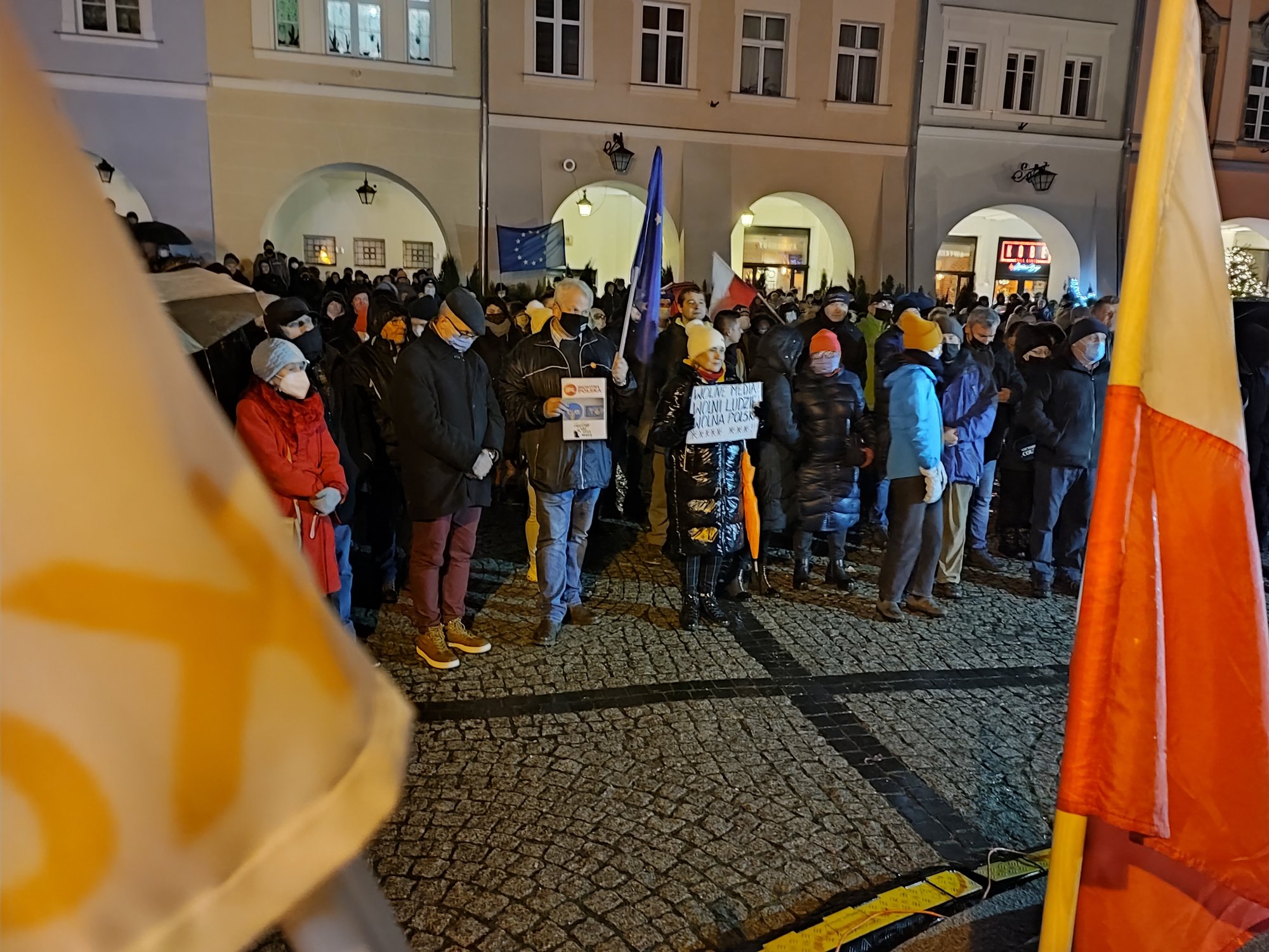 protest-w-obronie-tvn-101956