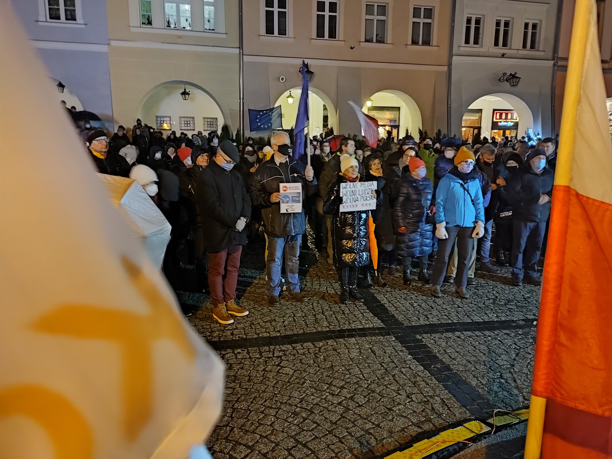 protest-w-obronie-tvn-101956