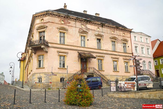 zoty-rog-na-sprzedaz-102155