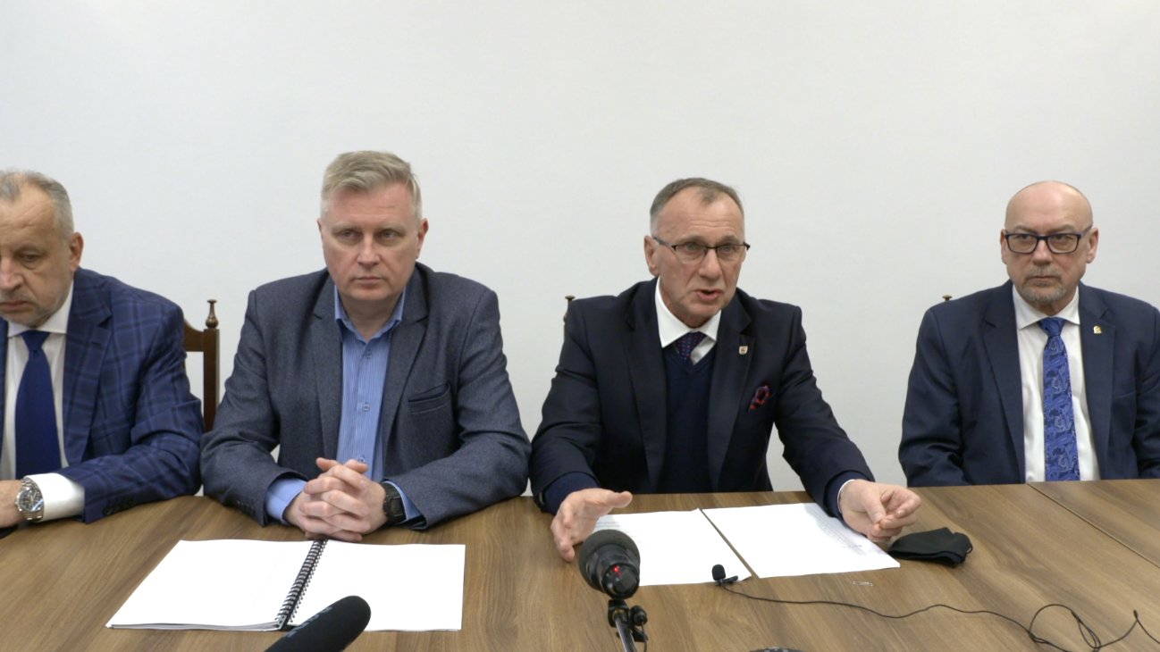 kontrowersje-woko-budzetu-na-2022-rok-102265