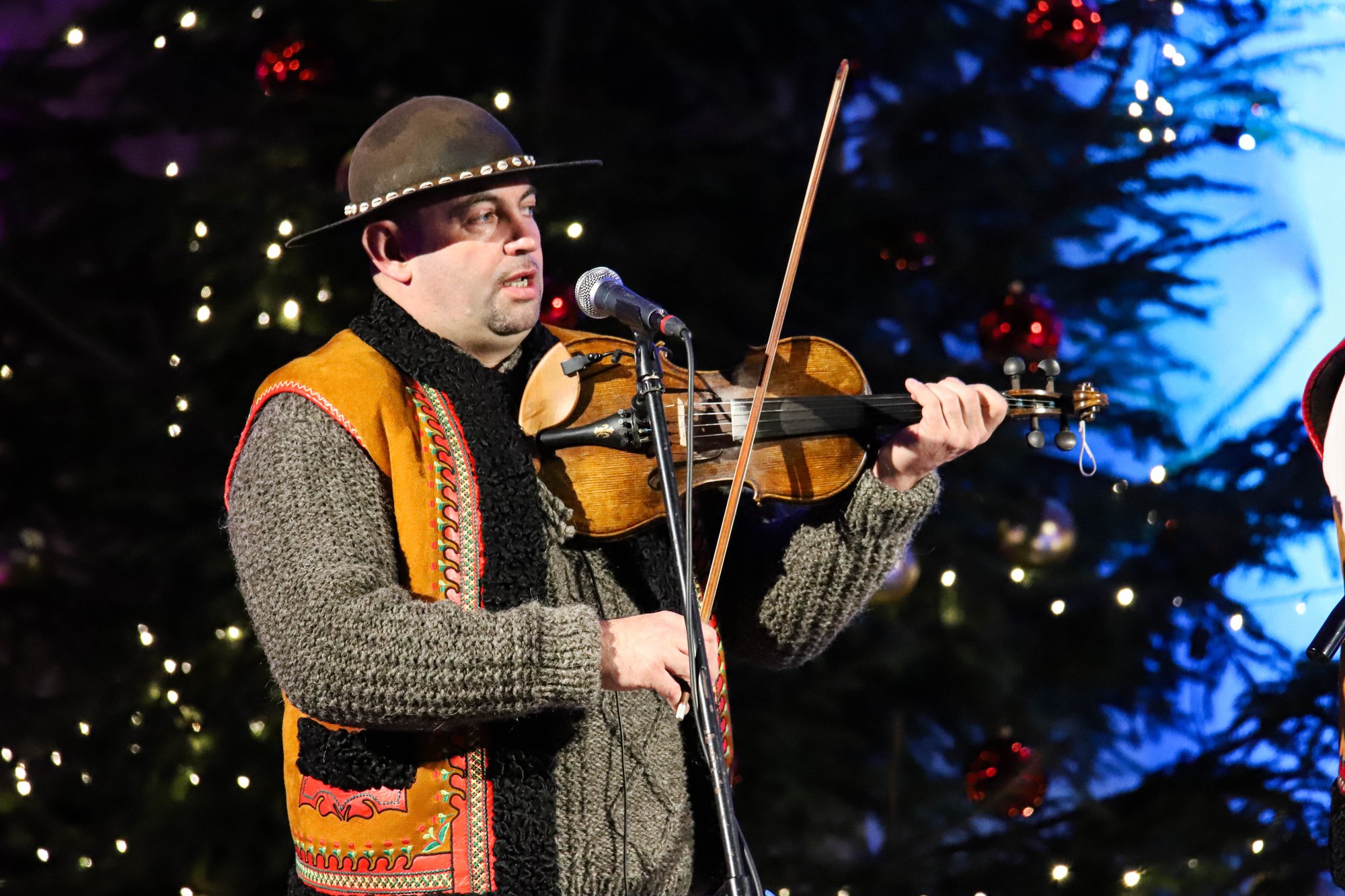 koncert-koled-pamieci-asi-102327